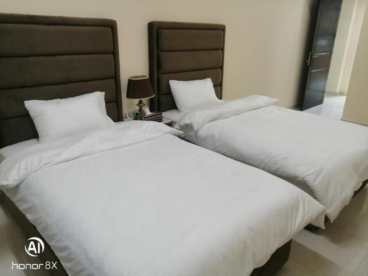 Al Rawda Apartments -Аджман Екстер'єр фото