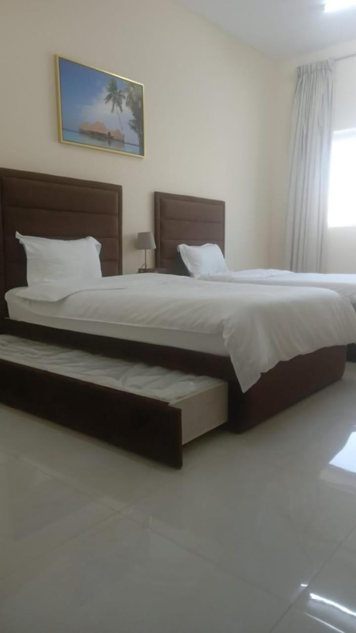 Al Rawda Apartments -Аджман Екстер'єр фото