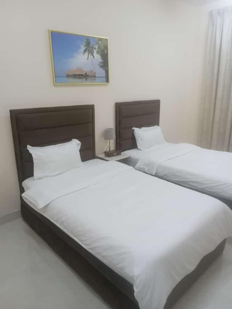 Al Rawda Apartments -Аджман Екстер'єр фото