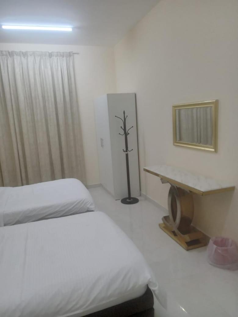 Al Rawda Apartments -Аджман Екстер'єр фото