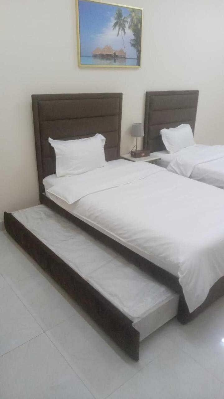 Al Rawda Apartments -Аджман Екстер'єр фото